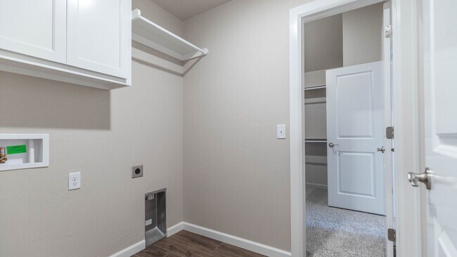 Building Photo - 8309 Rainier St