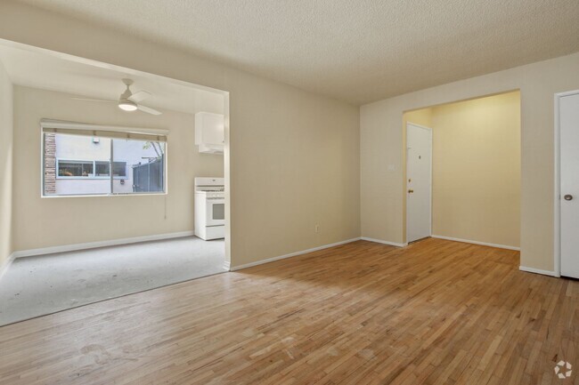 Building Photo - 2019-2019 4th St