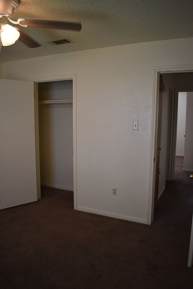 Building Photo - 504 Northern Dove Ln
