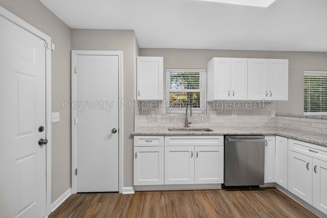 Building Photo - 2712 Fair Oak Ct