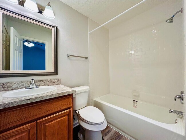 Building Photo - 9317 Kempler Dr