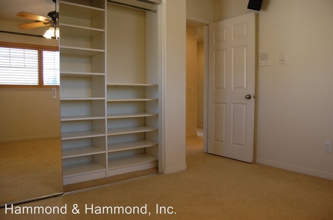 Building Photo - 5 br, 3.5 bath House - 21826 Delany Ln.