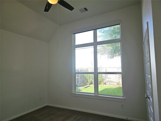 Building Photo - 22106 Flashing Ridge Dr
