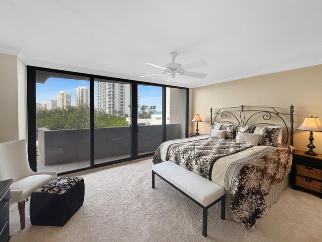 Building Photo - 4200 N Ocean Dr