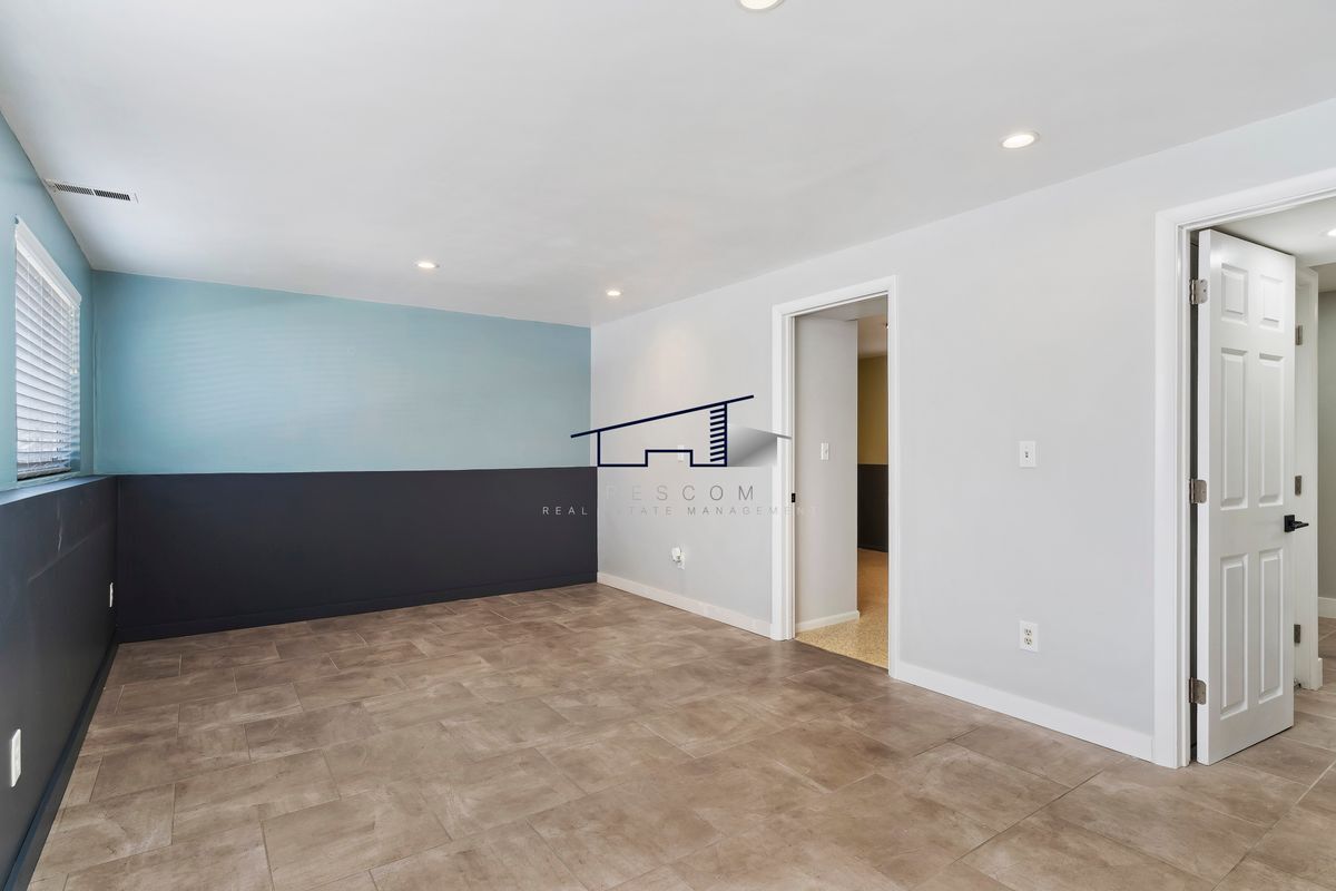 Building Photo - 1186 E 3150 N