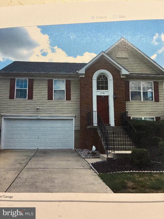 Building Photo - 6505 Rosalie Ln
