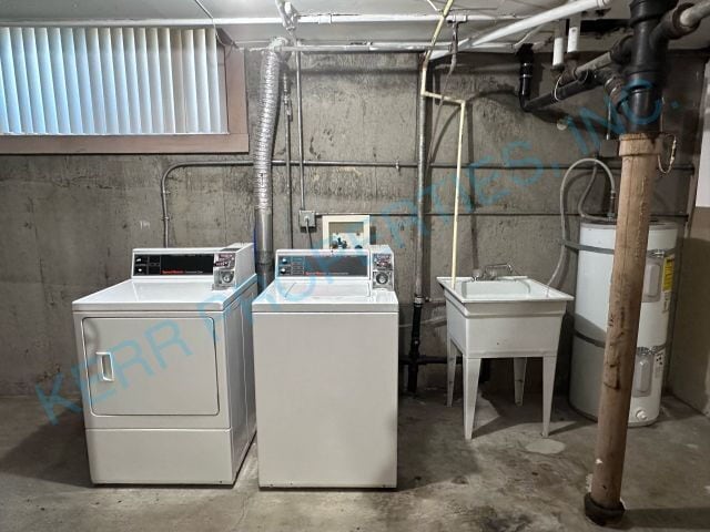 Building Photo - Charming 2-Bedroom Multiplex in the Heart of Portland - A Must-See!