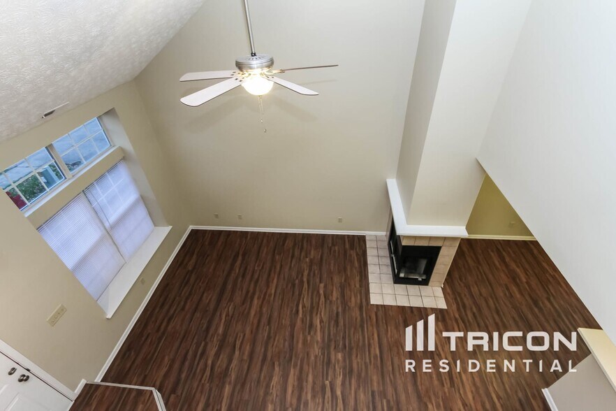 Building Photo - 5006 Aspen Crest Ln