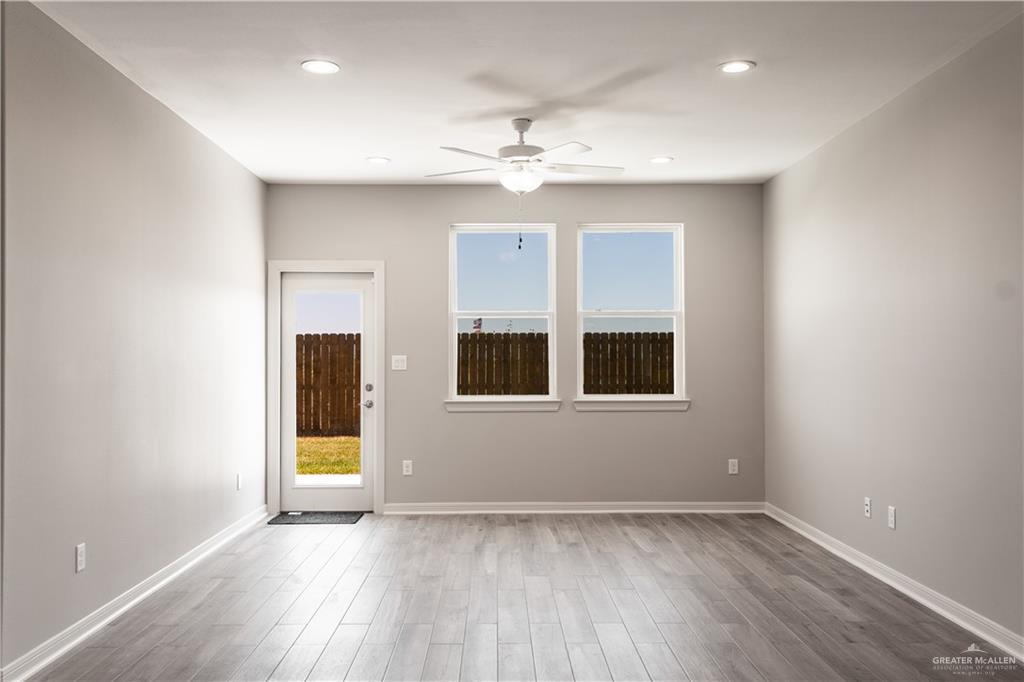 Building Photo - 14224 Chalk Ridge Dr