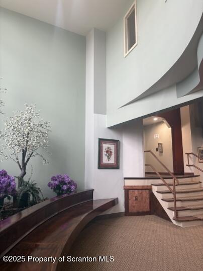 Building Photo - 800 James Ave