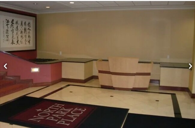 Building Photo - 16400 N Park Dr