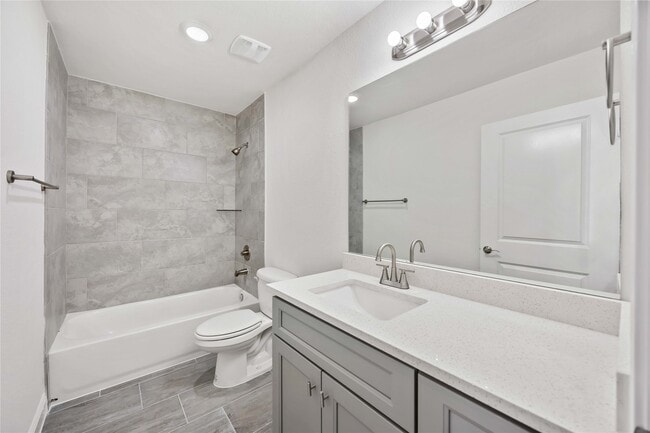 Building Photo - 9129 Brandon St