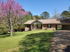 Building Photo - Lakeside School District