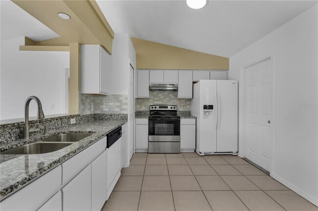 Building Photo - 10637 Crescendo Loop