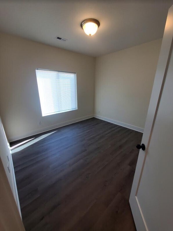 Building Photo - 9610 E Annabelle Cir