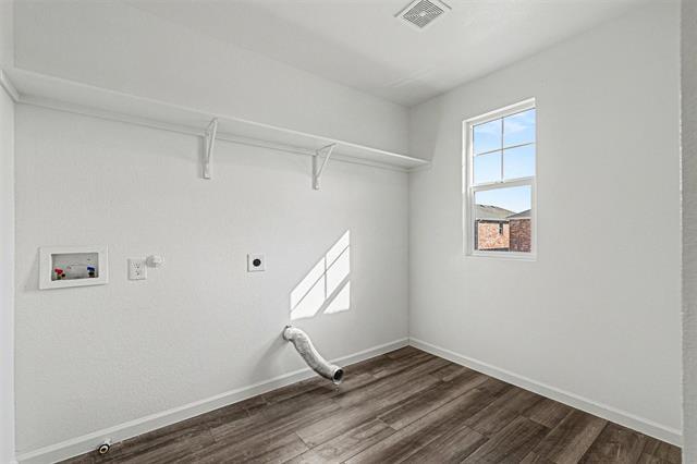 Building Photo - 1806 Chapel Hl Rd