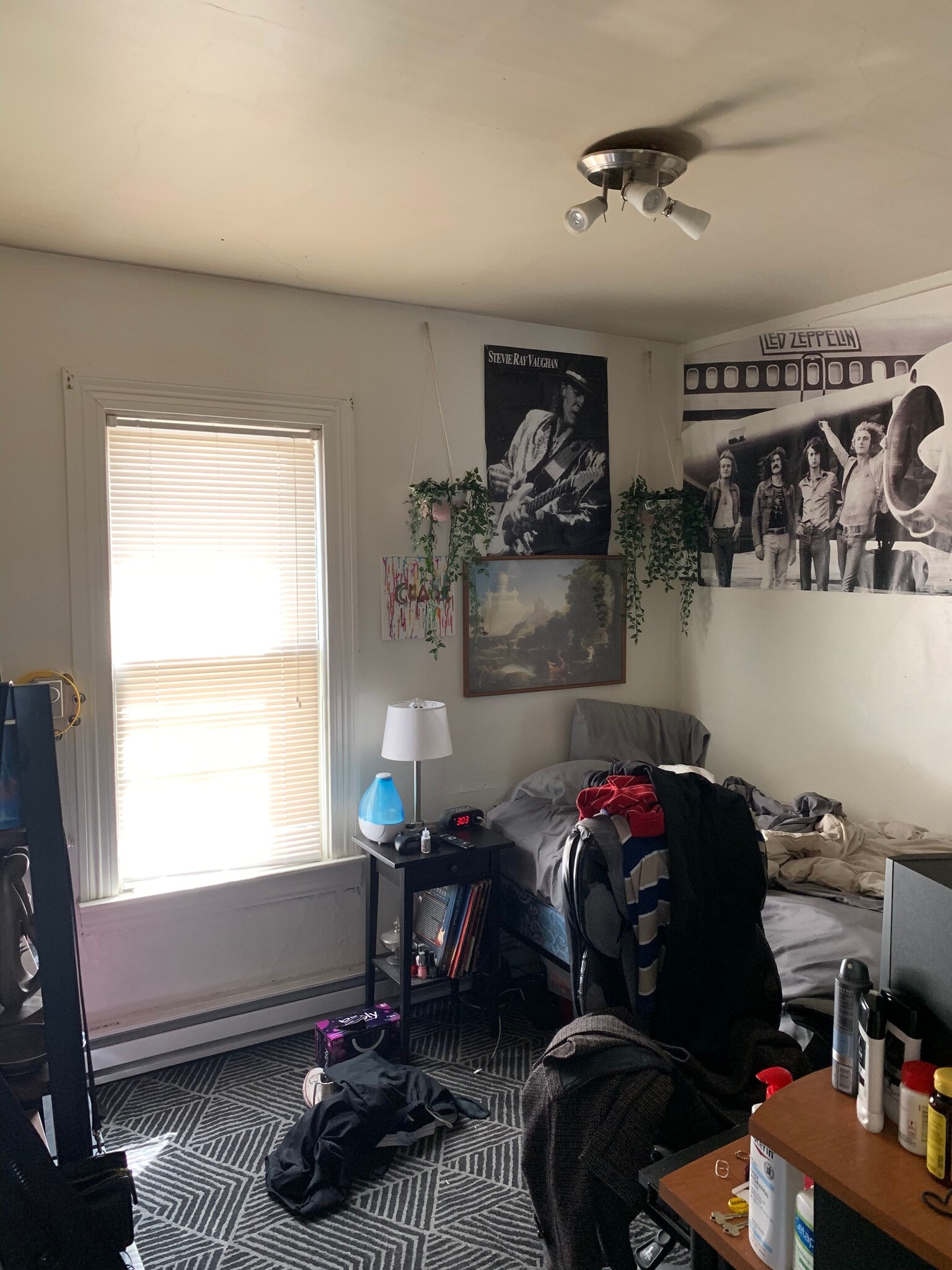 Bedroom - 622 Erie St SE