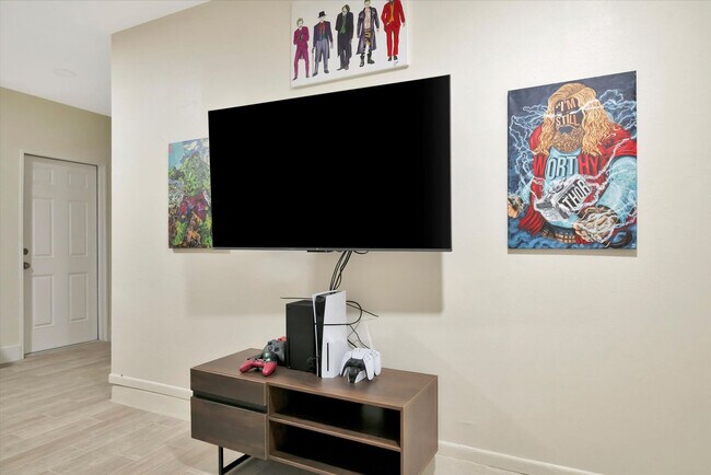 Building Photo - 7724 Simon Ridge Ct