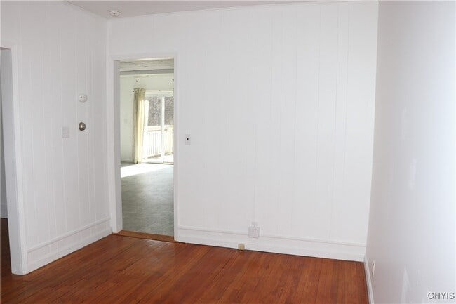 Building Photo - 143 W Genesee St