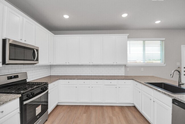 Building Photo - 4634 Aurora Glen Dr