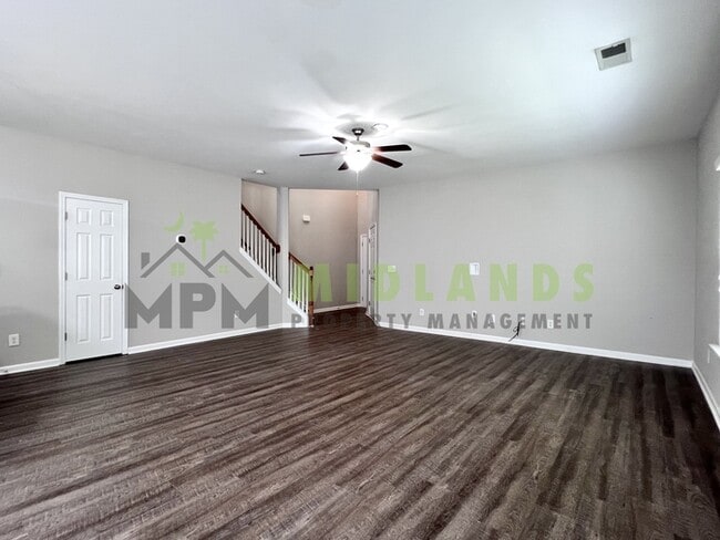 Building Photo - 112 Saluda Springs Ct