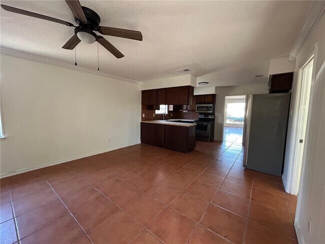 Building Photo - 2603 St Stephens Rd