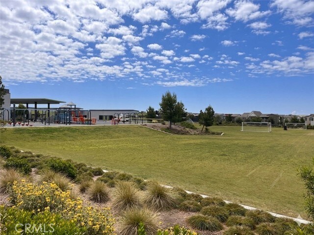 Building Photo - 211 Baluster