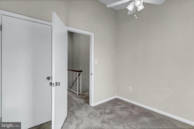 Building Photo - 12228 Grassy Hill Ct