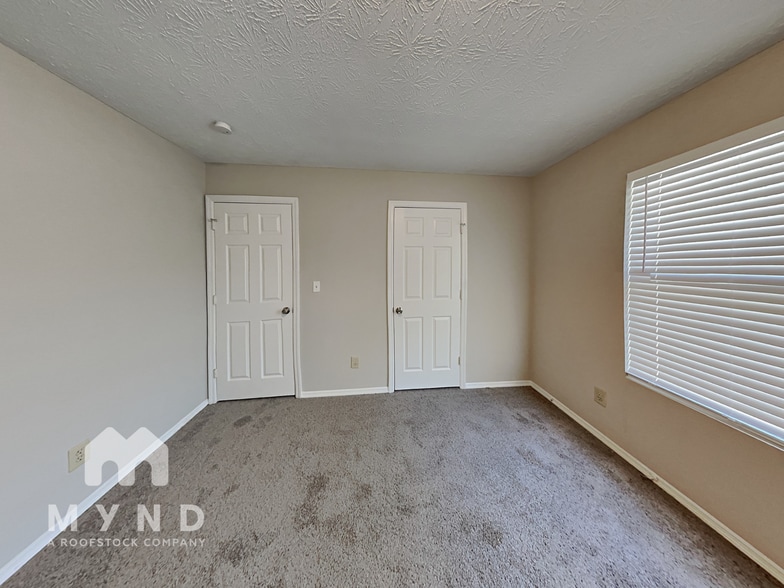 Building Photo - 135 Kimberly Creek Pl