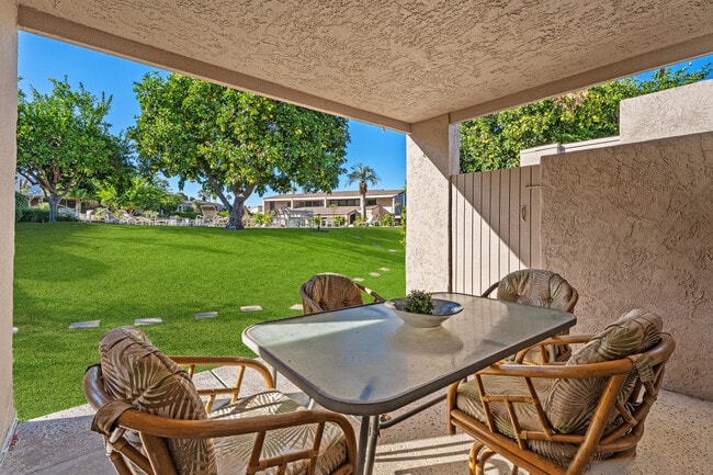 Building Photo - 48885 Mariposa Dr