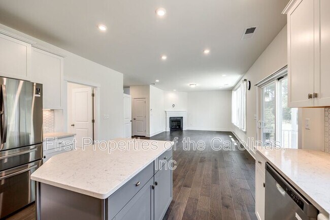 Building Photo - 1540 Striped Bass Ln