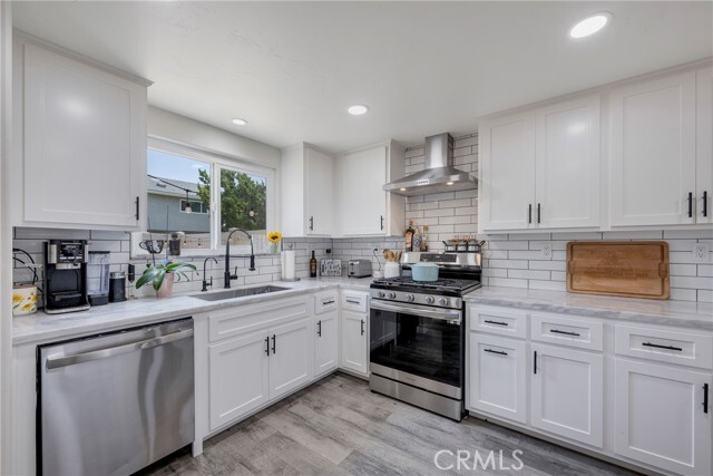 Building Photo - 6644 Bridle Cir
