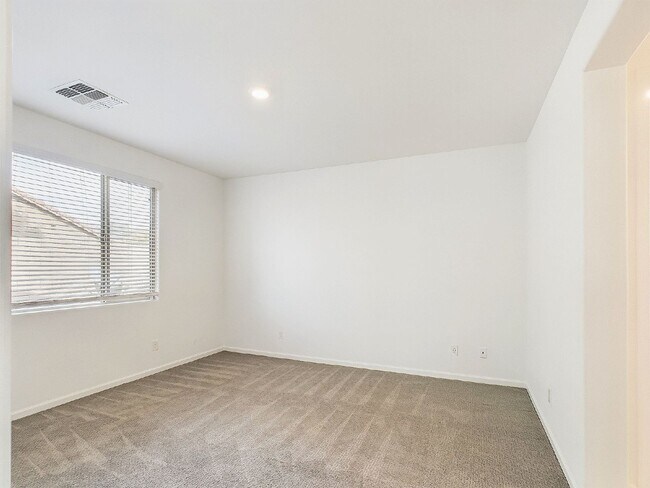 Building Photo - Kingston Place Cornor Lot Gem