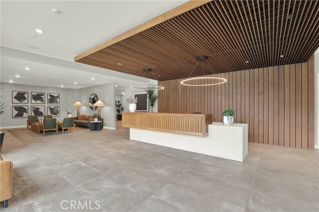 Building Photo - 3715 Rivington
