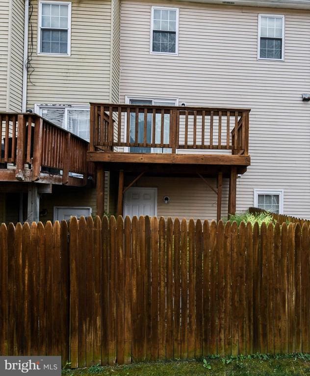 Building Photo - 15043 Cherrywood Dr