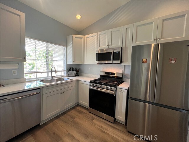 Building Photo - 271 Chaumont Cir