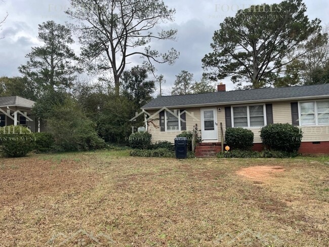 Building Photo - 3012 Cambridge Rd