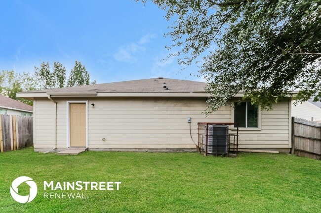 Building Photo - 1435 Sax Leigh Dr