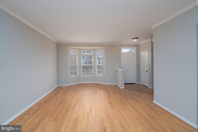 Building Photo - 20821 Shamrock Glen Cir