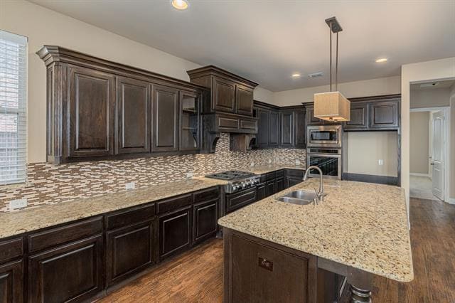 Building Photo - 975 Pembrook Ln