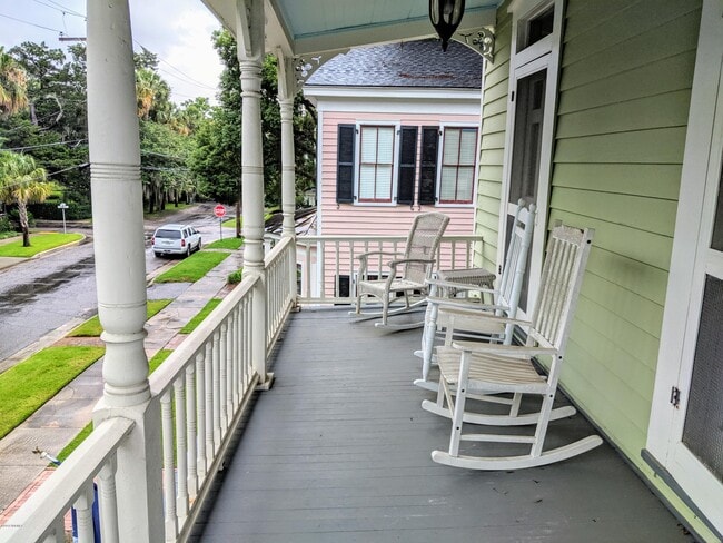 Building Photo - 506 Craven St