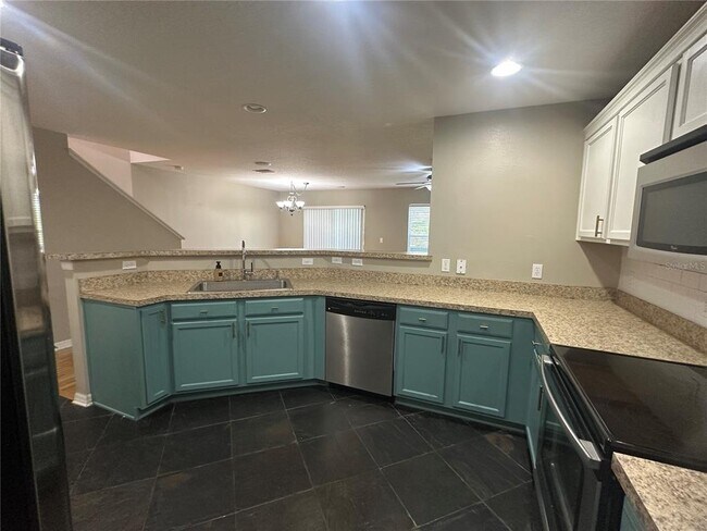 Building Photo - 11618 Mango Ridge Blvd
