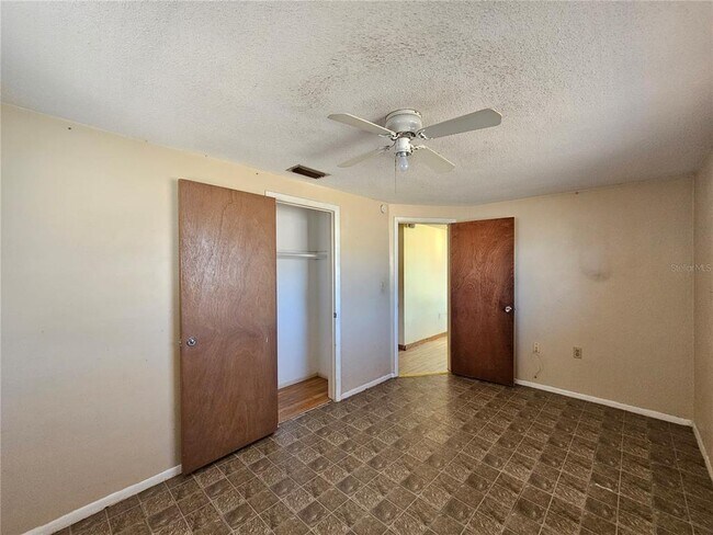 Building Photo - 3048 Coldwell Dr