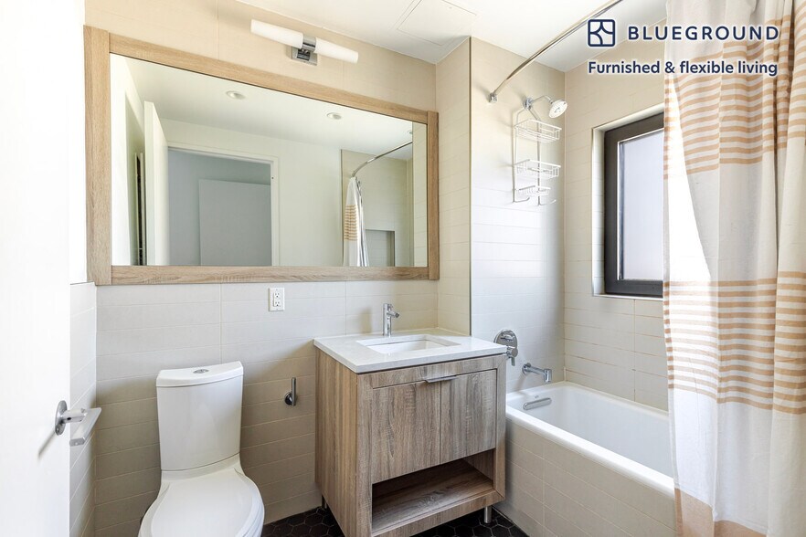 Building Photo - 42-10 27th St