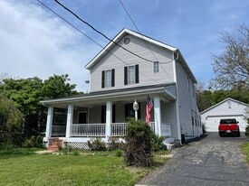 Building Photo - 3530 Kroger Ave