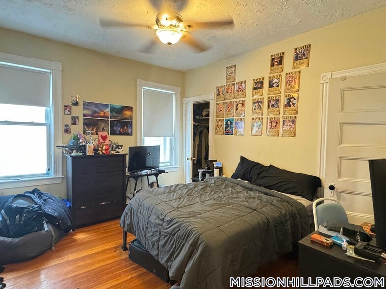 Building Photo - 88 Fisher Ave