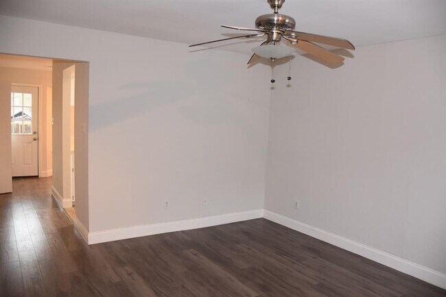 Building Photo - 1810 Rawhide Loop