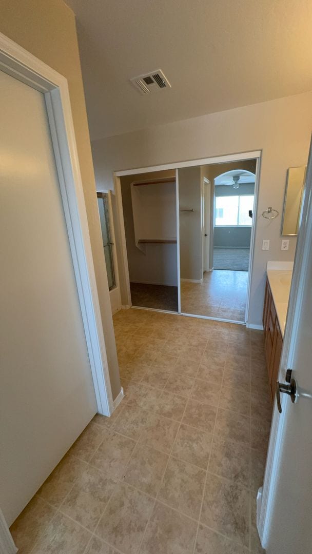 Building Photo - 41232 N Cambria Dr