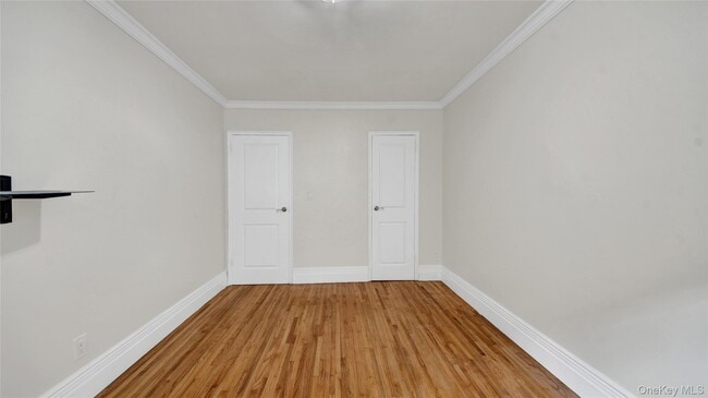 Building Photo - 4392 Carpenter Ave