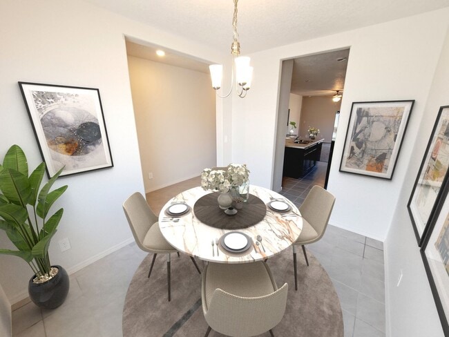 Building Photo - 3 bed 2 bath home in Huning Ranch!  MOVE IN SPECIAL!